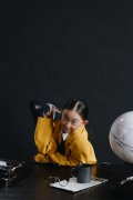 <b>接觸用戶的通路不夠?qū)崟r化</b>